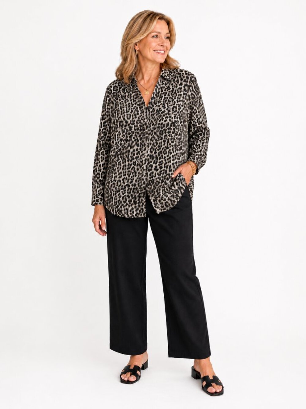 Style & Co. Women's Leopard Blouse Size 20W Soft Crepe Front Pockets Work Casual